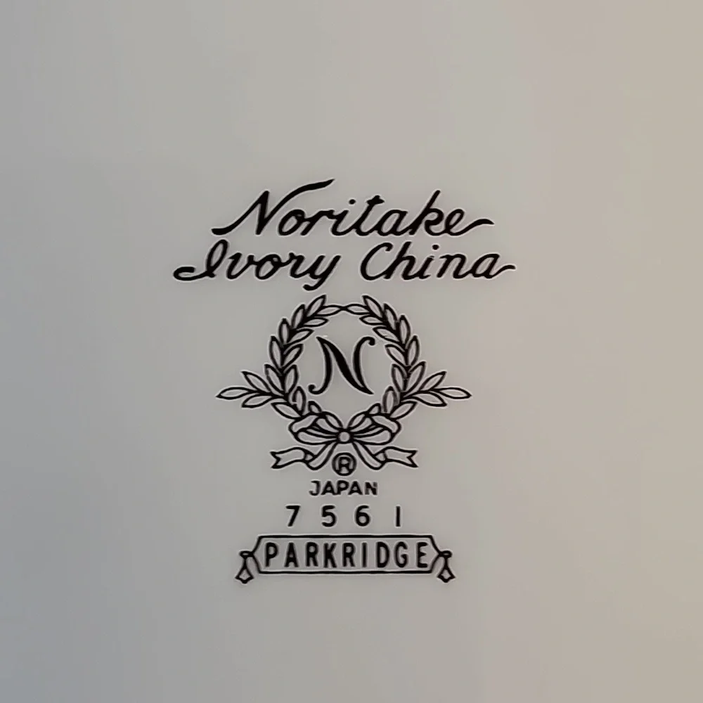 NORITAKE ‘Parkridge’ Salad Plate 8 3/8” (7561) Discontinued Japan